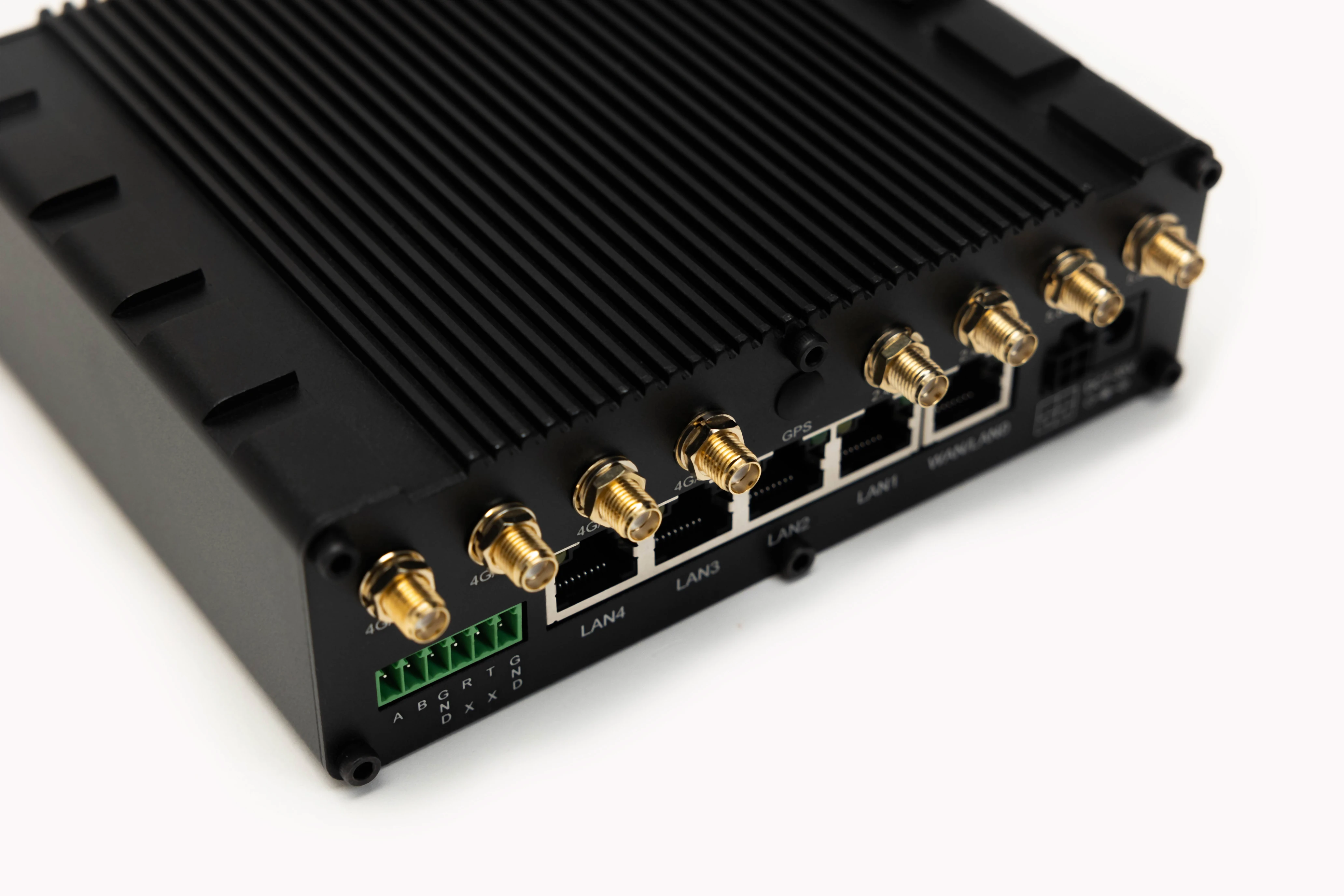 4G CPE Wifi Modem Industrial Wireless Router  300mbps openwrt 4g lte router with sim card slot  for enterprise use