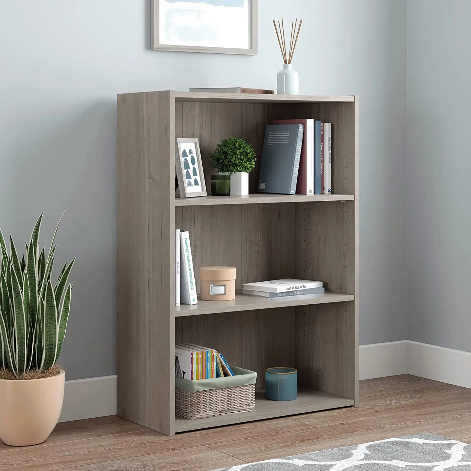 Wooden Bookcase with Open Shelves  3-Shelf Bookcase Display Cabinet for Study Room and Silver Sycamore
