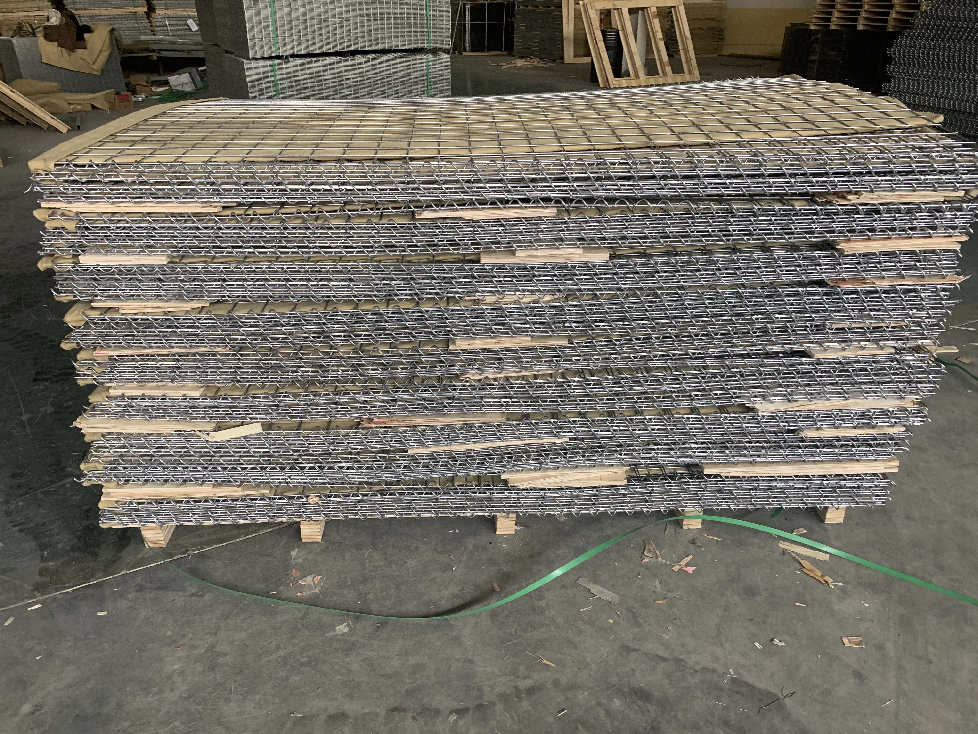 Defensive barriers zinc-aluminum alloy steel wires Welded Gabion strong structures