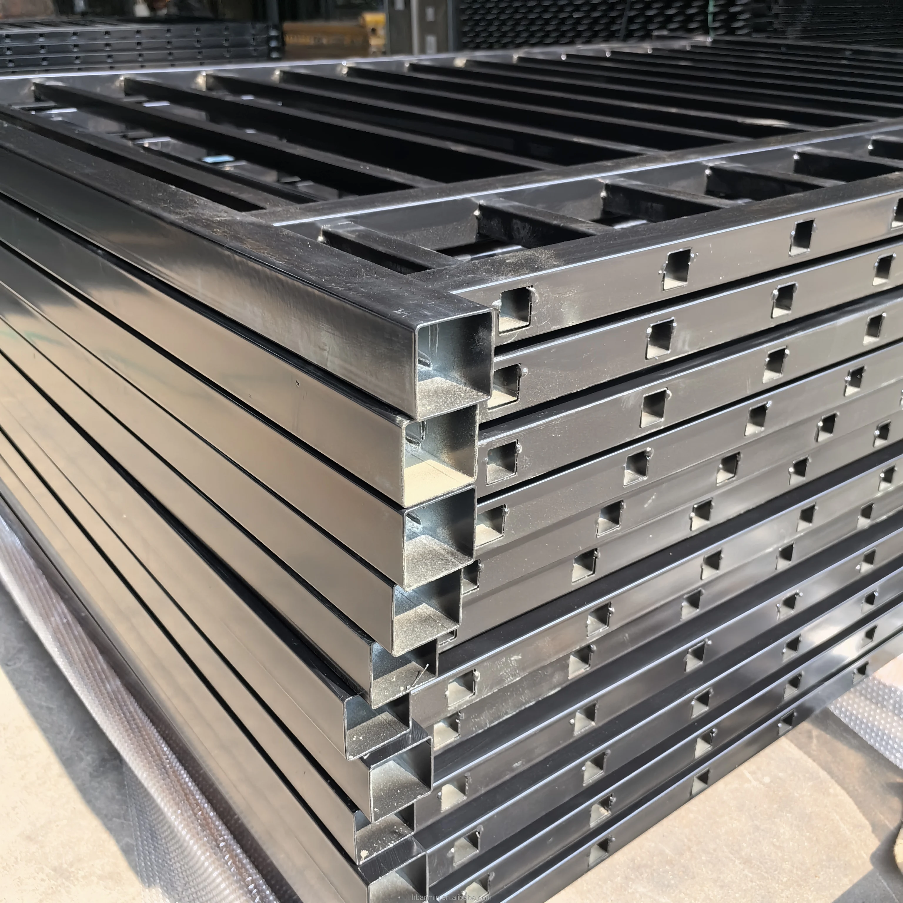 Wholesale used garden fence ideas panel garden front yard fencing picket fencing