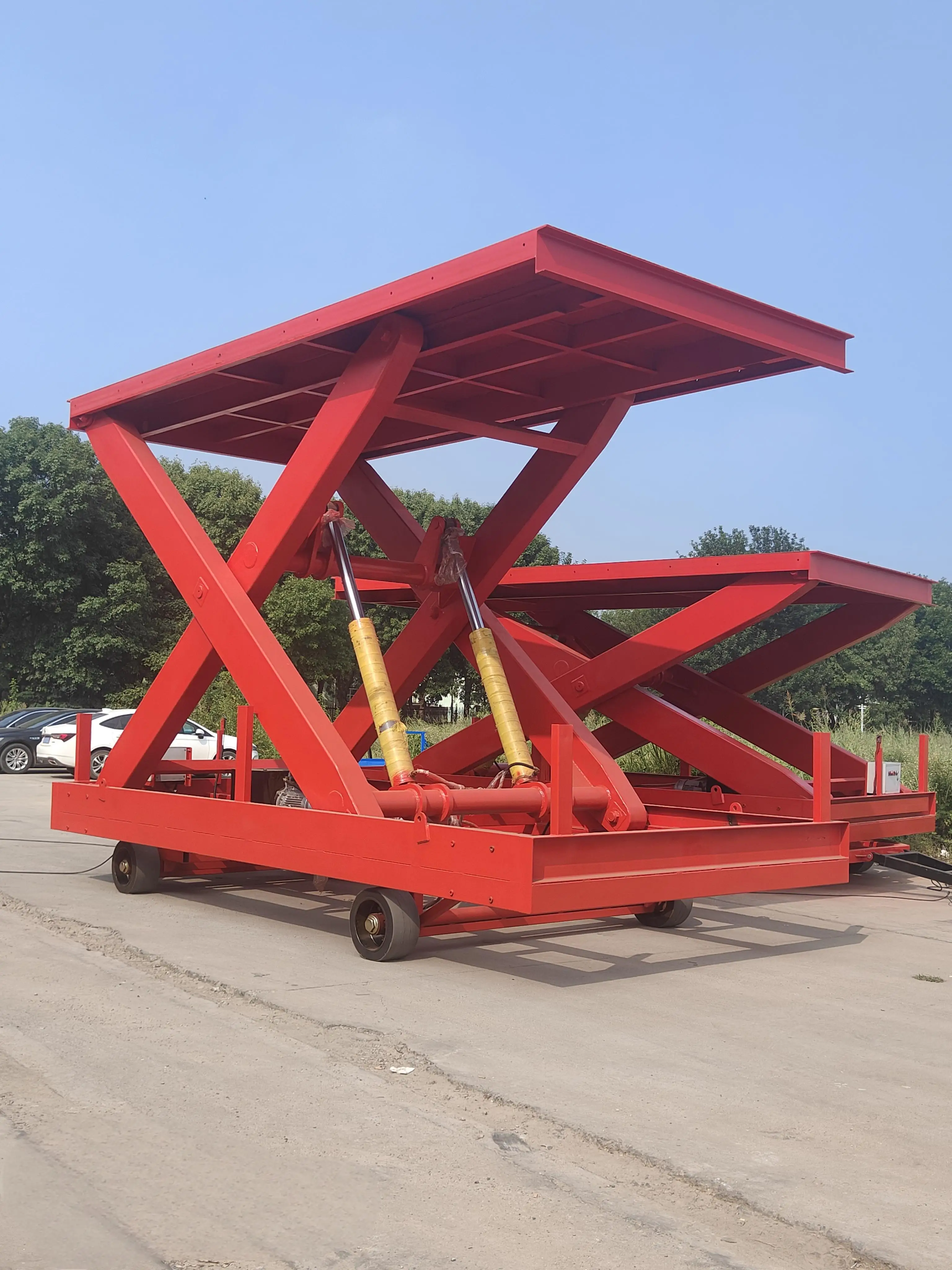 2m CE Certified Hydraulic Small Electric Scissor Lift Table Fixed Lifting Platform