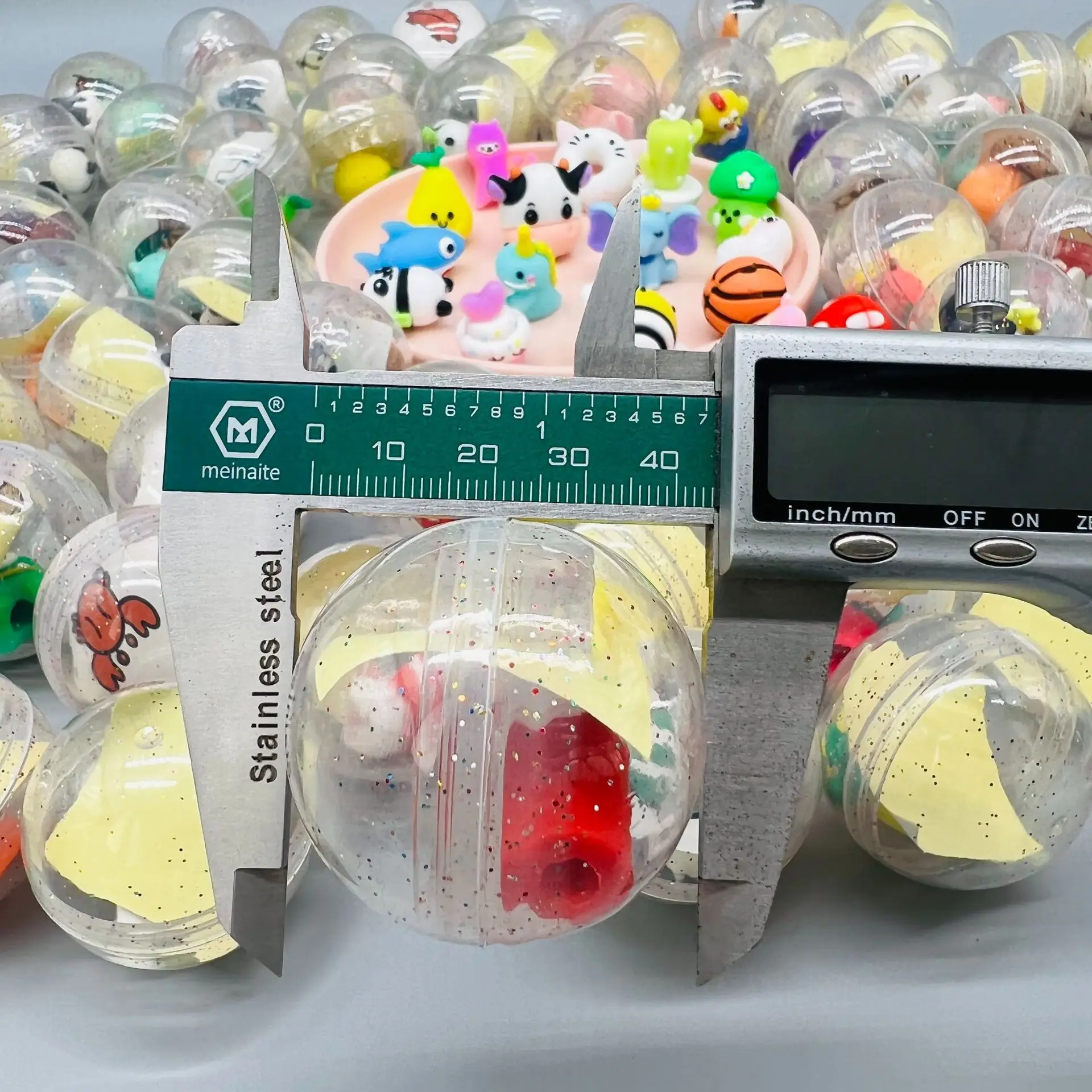 45mm Vending Machine Plastic Gashapon Capsule Toys Transparent Twisted Egg Ball Toys