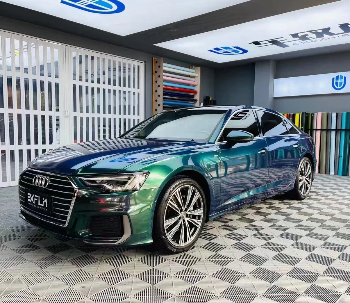 Auto Accessory Car Film Wrap Glossy Chameleon Colored Full Body Car Reflective Sticker High Gloss Multicolor Pearl Film