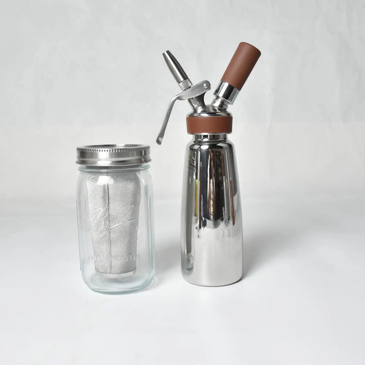 Professional  0.5L High Quality Mirror Stainless Steel Nitro Coffee Maker Nitro Cold Brew Special Nitro Diffuser Nozzle