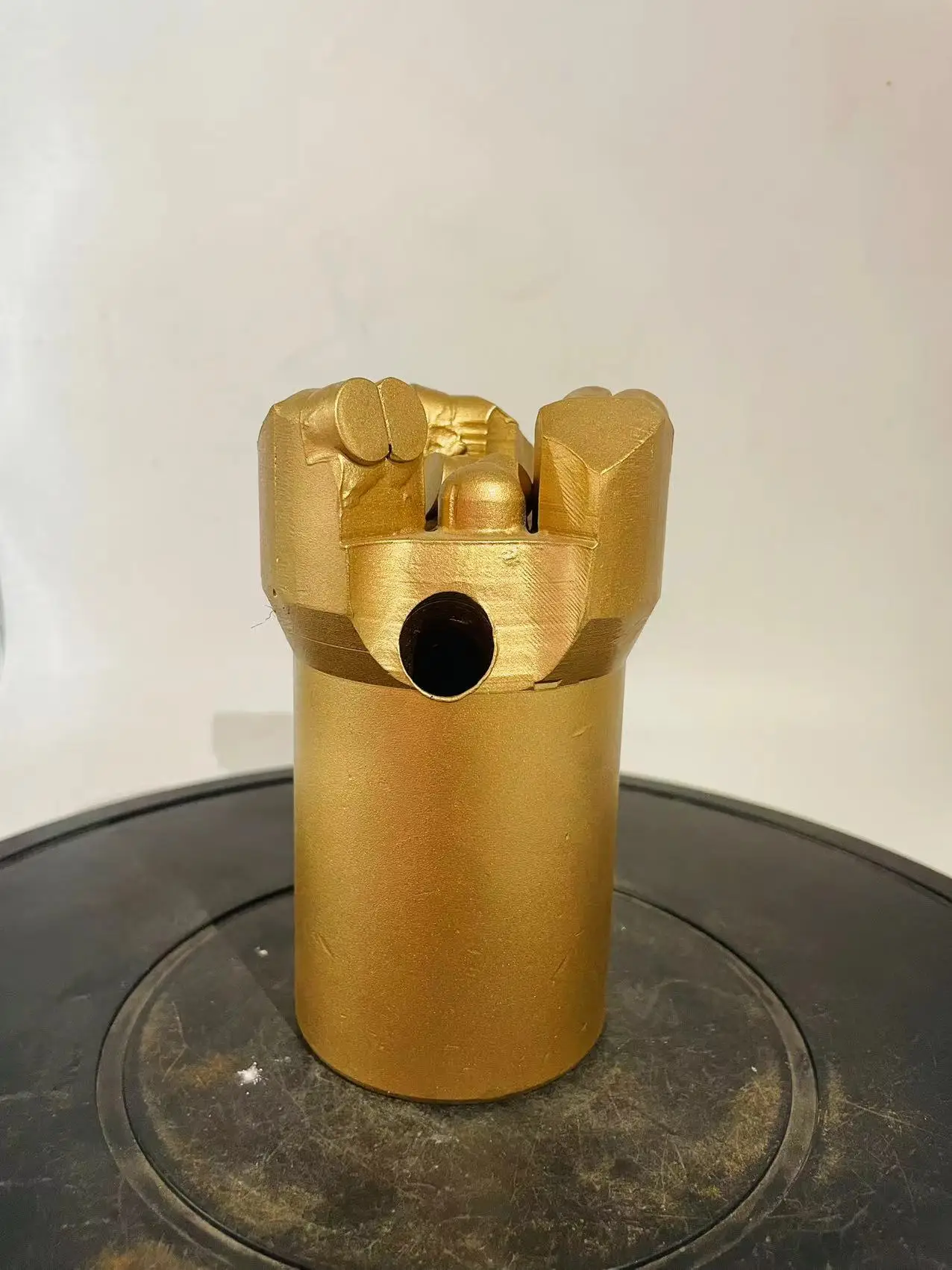 Size 91mm PDC concave drill bit thread 3 blades for hard rock formation