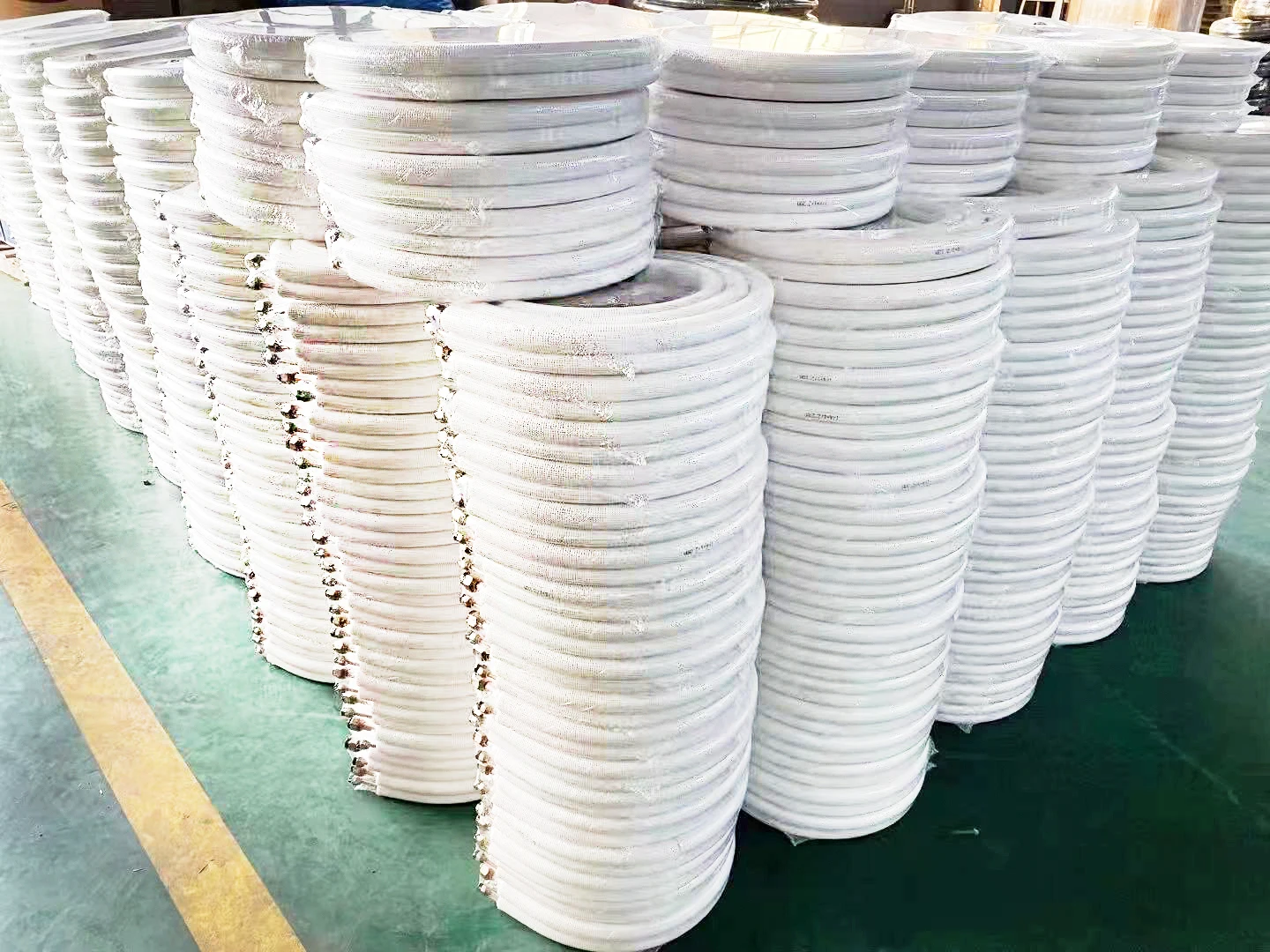 Jiahao In Stock 1/4 3/8 1/2 5/8 15m 50ft White Black PE Embossed Insulated Double Coil Copper Pipe Line Set For HVAC USA