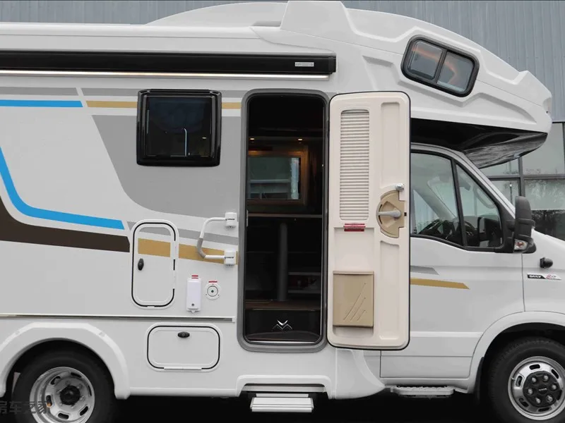 Wholesale Motorhomes Luxury Equipment Travel Van Off-Road 4x4 Best Cheap Compact Motor Home Bus