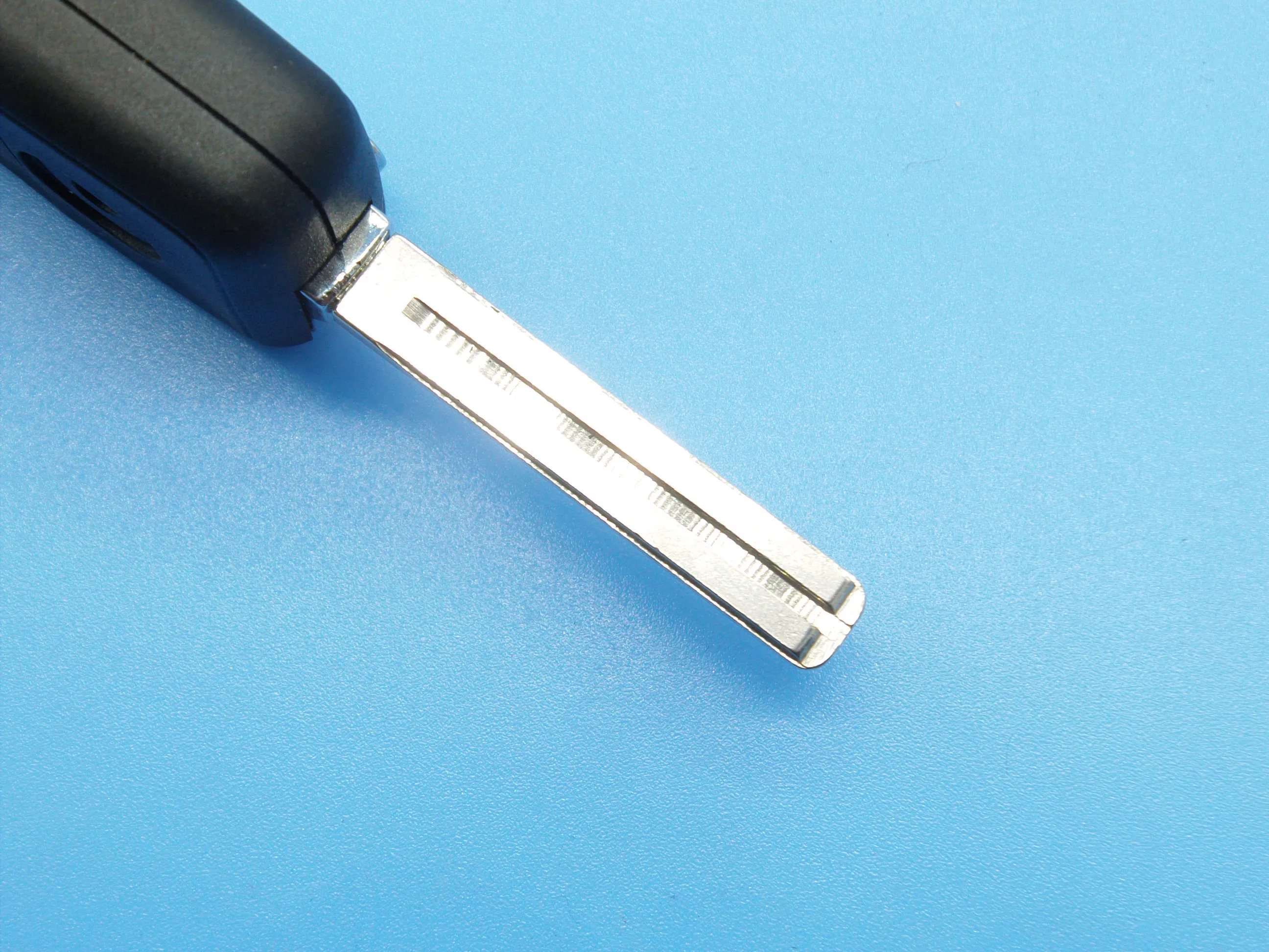 Modified key case for Ssangyong 3 buttons flip folding remote key cover for Actyon SUV Kyron