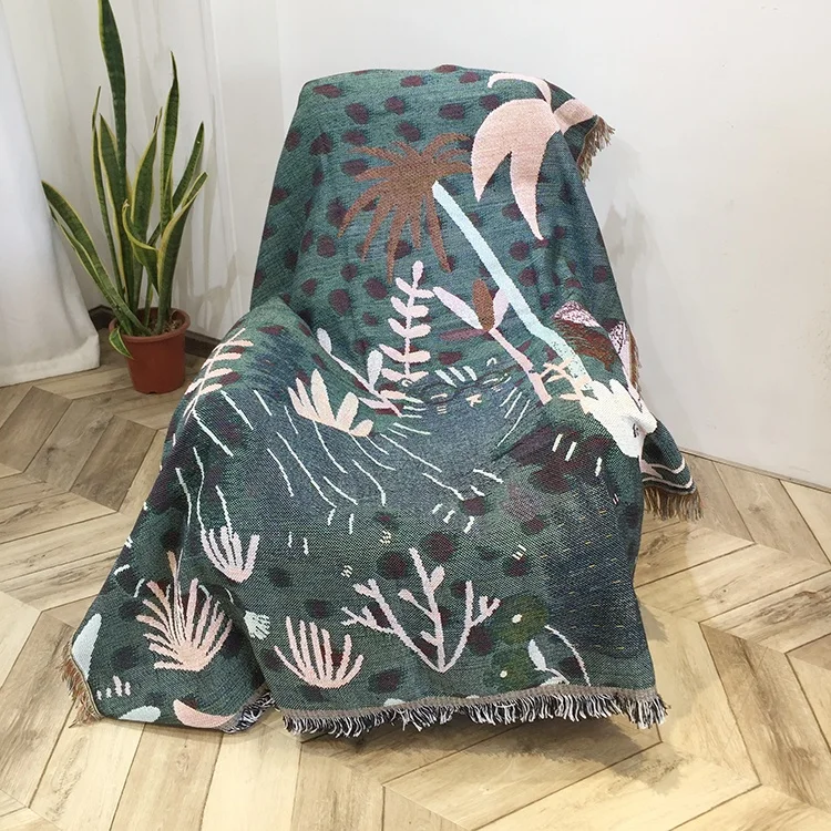 Custom Cotton Polyester Yarn Dye Weaving Accept Custom Artwork With Logo Cheap Throws Sofa Tapestry Knitted Woven Blanket