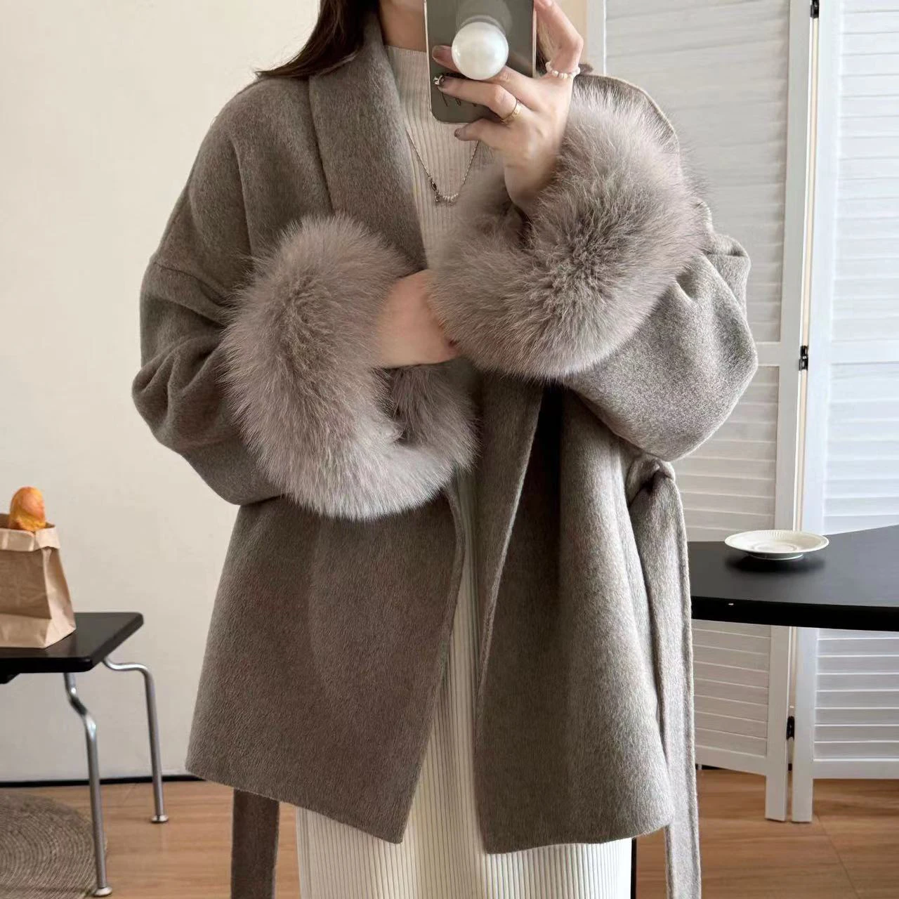 Custom Handmade Outdoor Winter Belted Double Faced Women Classic Cashmere Coat Luxury Real Big Fox Fur Cuff White Wool Coat
