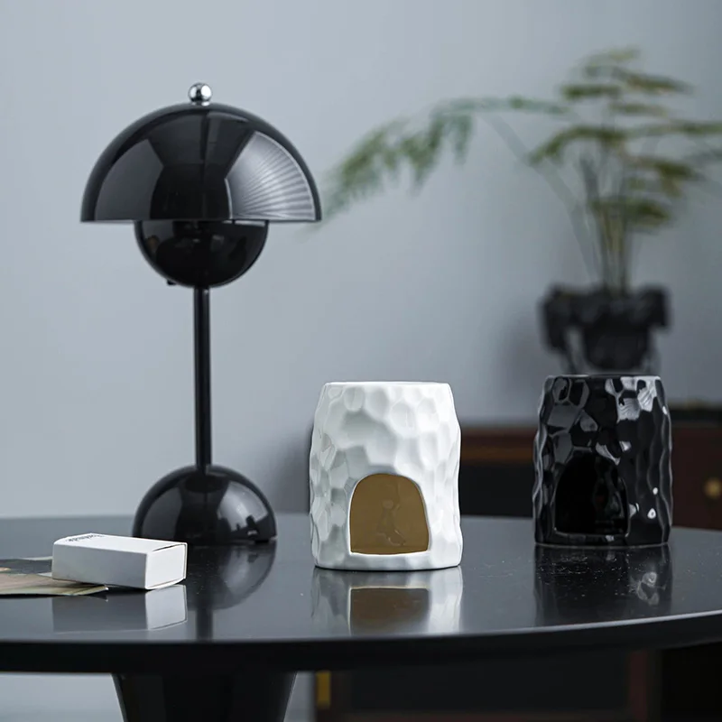 White Ceramic Candleholders Porcelain Tea Light And Essential Oil Burner Aromatherapy Fashion Ceramic Candle Jars For Home Decor