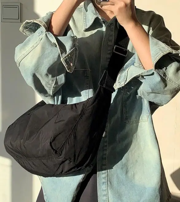 2023 alibaba factory fashion nylon woman handbag crossbody, new FW design waterproof luxury lady tote bags handbag custom