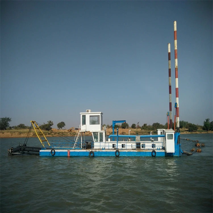 24 Inch CSD600 6000 CBM/h Sea and River Cutter Suction Sand Dredger for sale