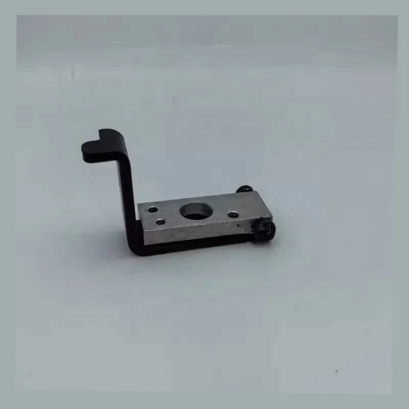 PFAFF 591 592 швейная машина запасные части с инвертированным разрезом электромагнитный клапан кронштейн колеблющейся рамы