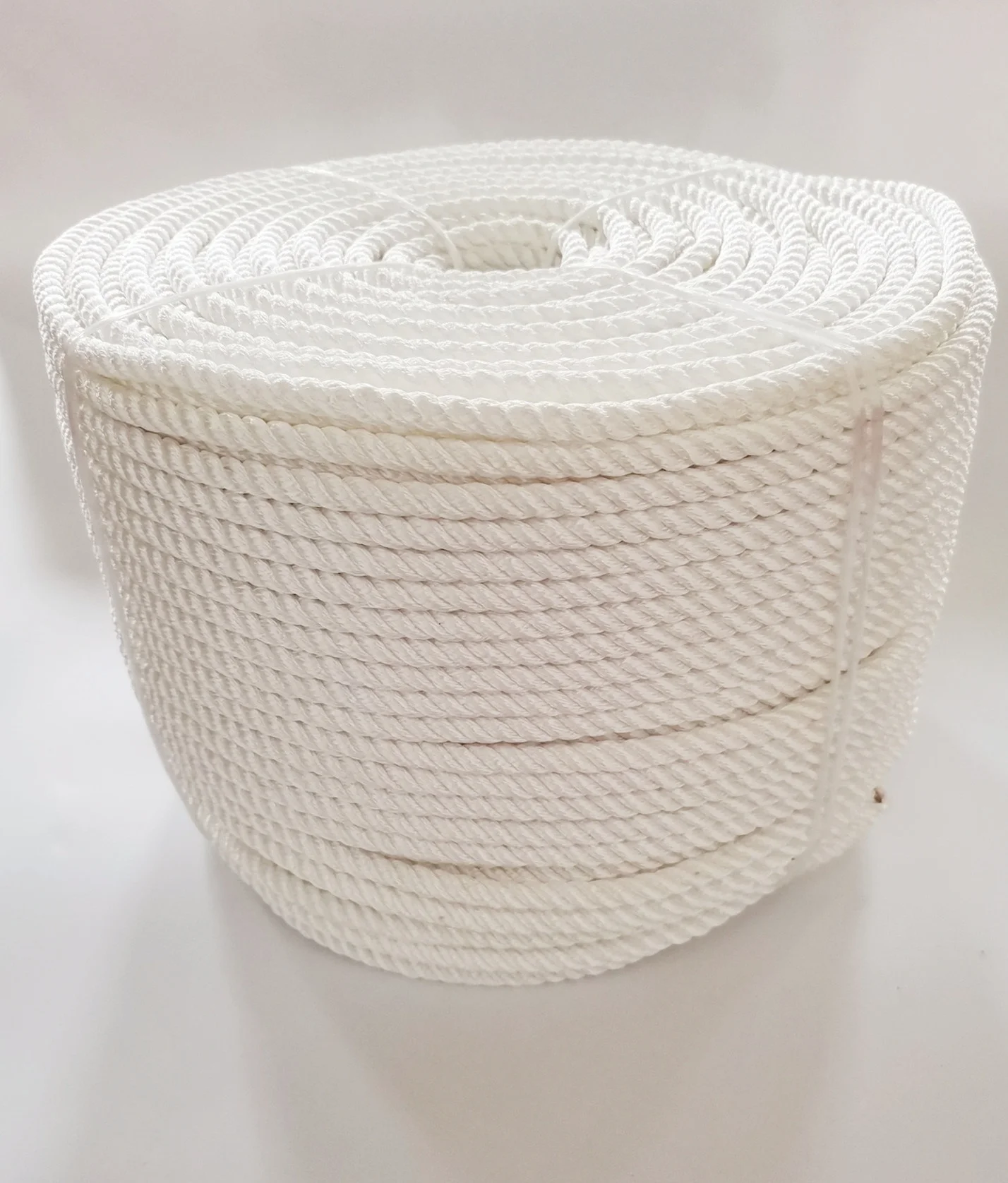 hot sale high duty nylon 3-strand rope