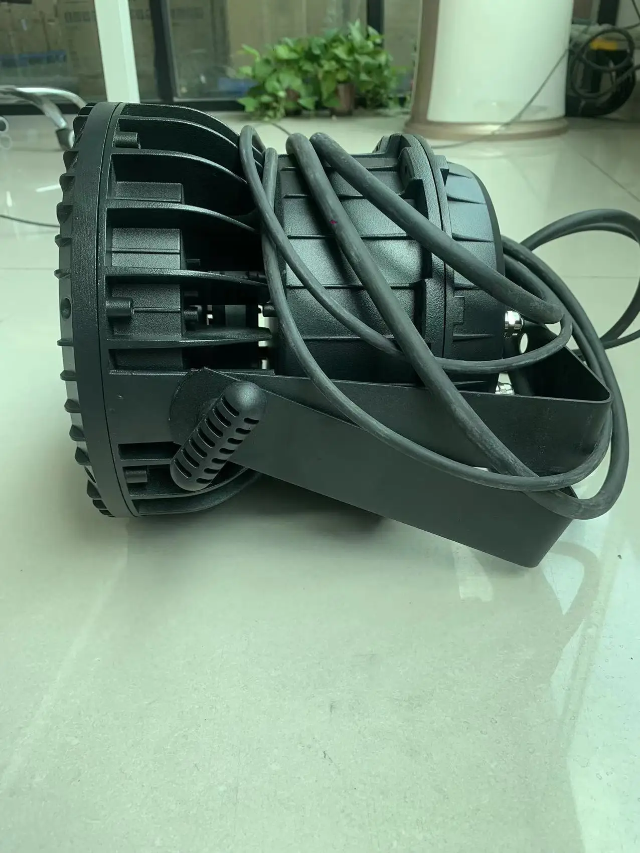 Hot supply wholesale led par light 150w IP65 par 18 led light stage equipment laser