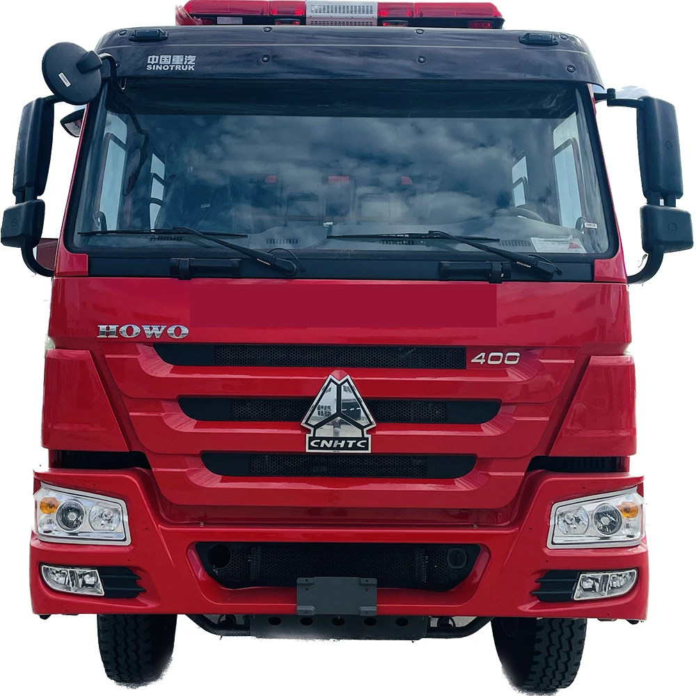HOWO Sinotruck Heavy Duty  Water And Foam Tank Fire Fighting Truck Emergency Vehicle