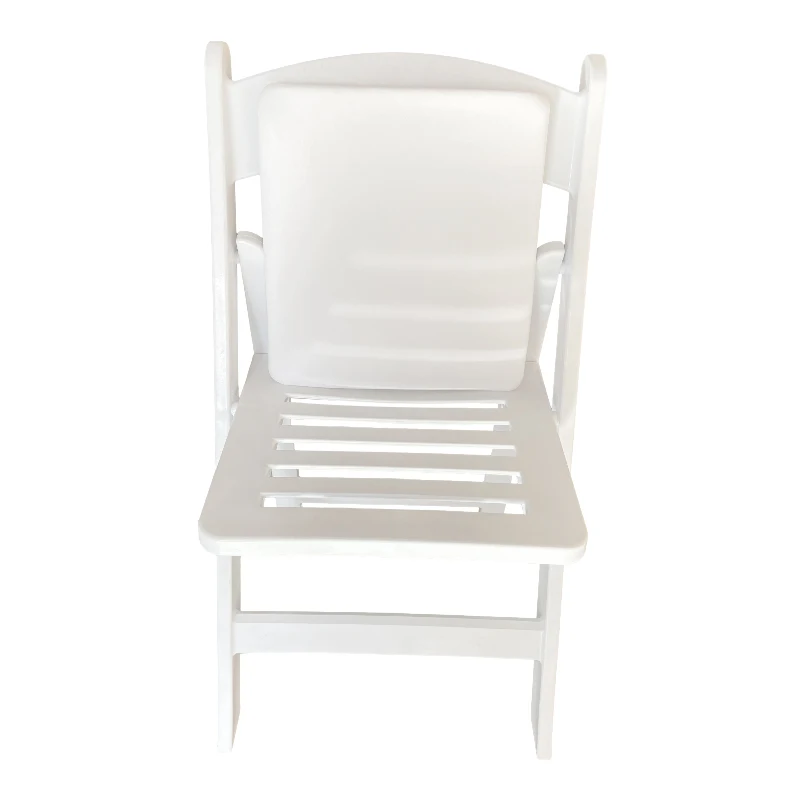 High quality Made in China folding chair in beech with curved shoulder Happy Hour for indoor and outdoor use