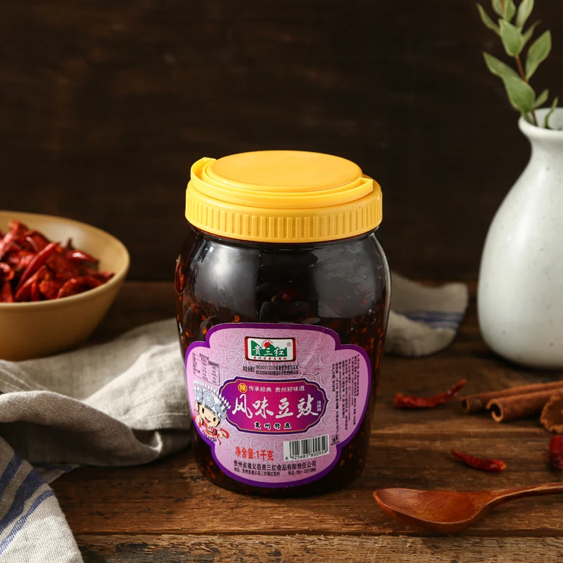 OEM Factory Spicy Hot Redchilli Sauce China Black beans Chili Sauce For Dipping Food