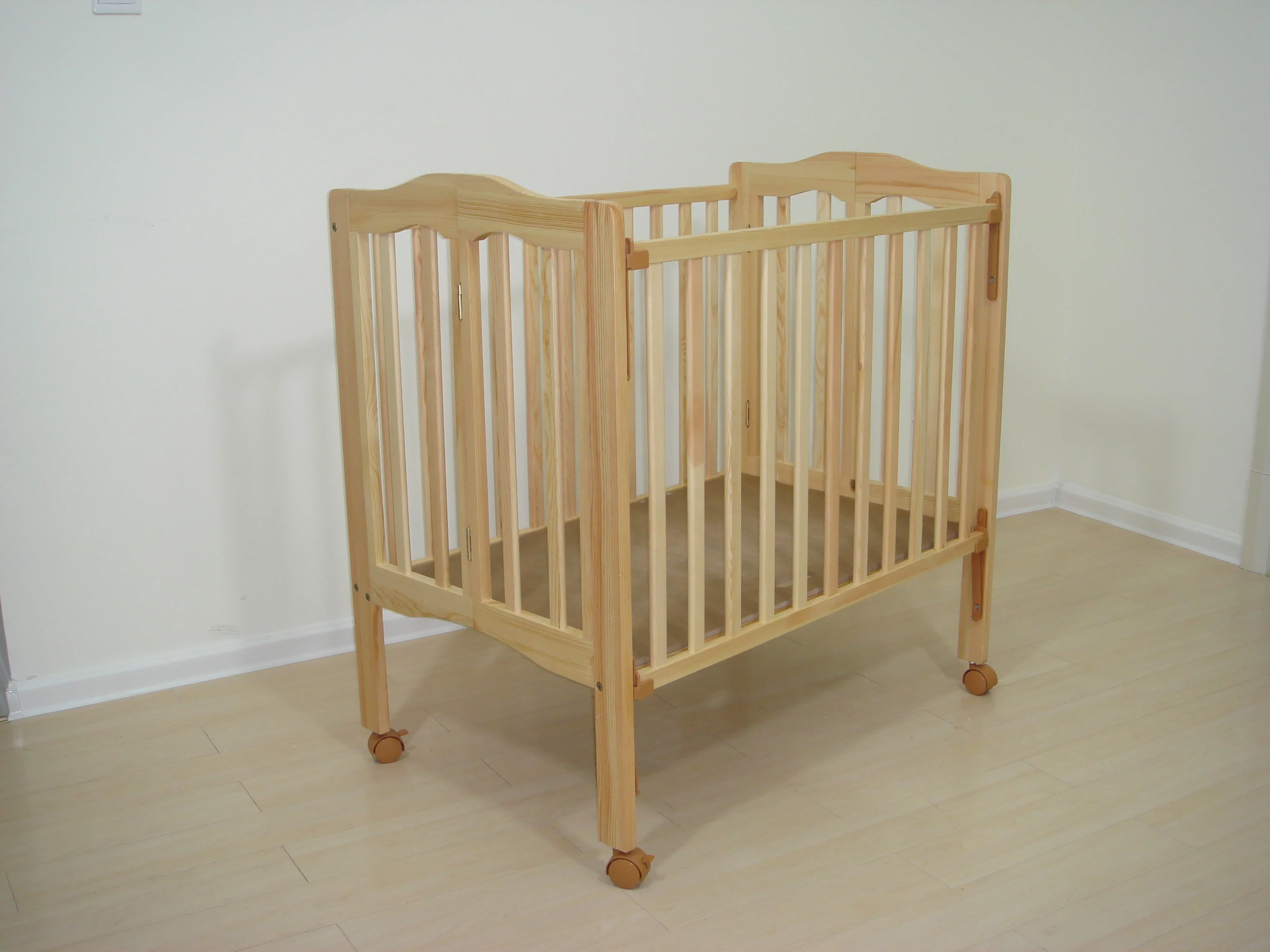 Solid wood folding cot baby cot wooden crib