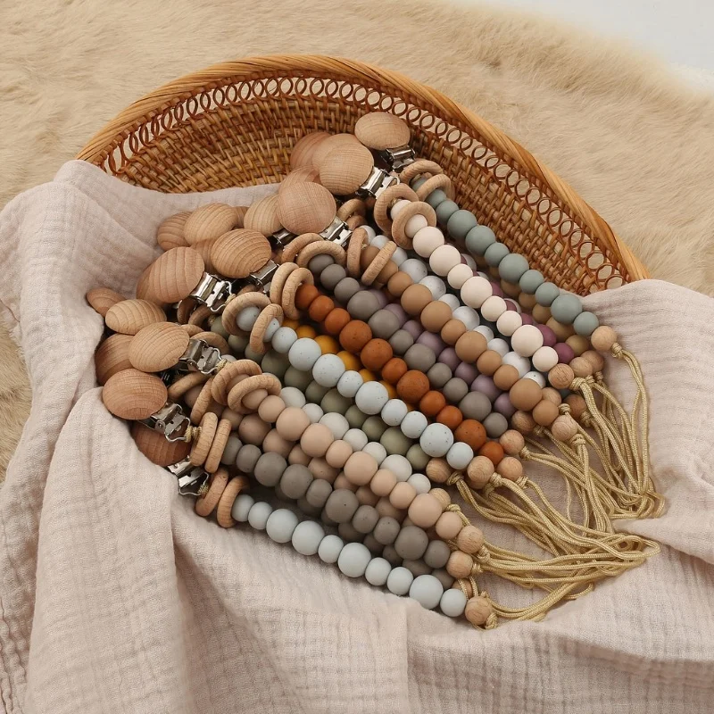 Wholesale Baby Accessories Beech Wooden Ring Neutral Design Food Grade Silicone Beads Baby Dummy Making Pacifier Chain Clip