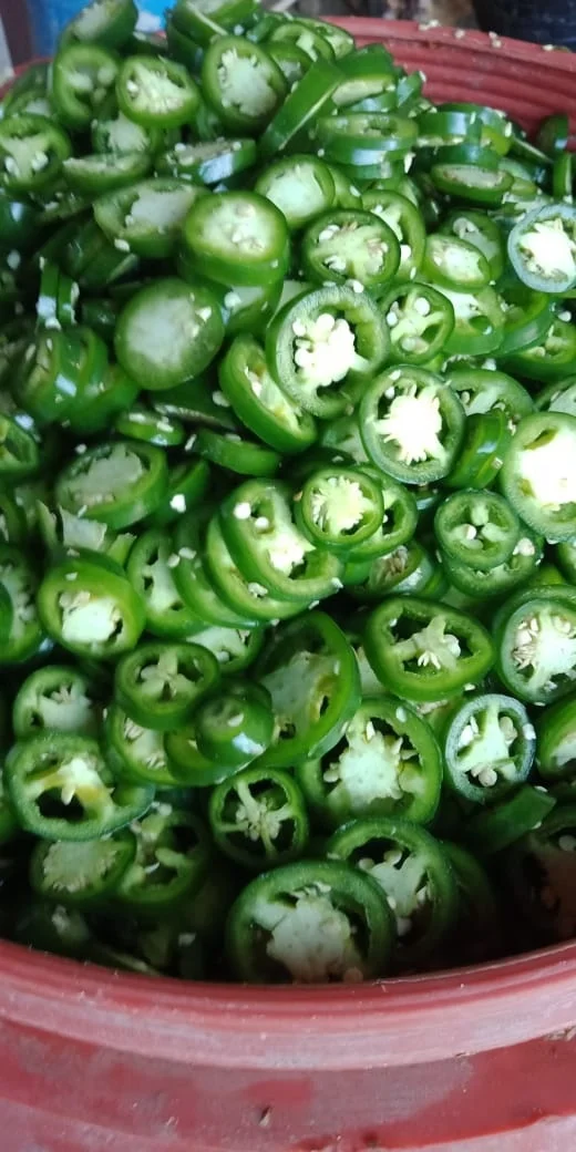 sliced jalapeno peppers