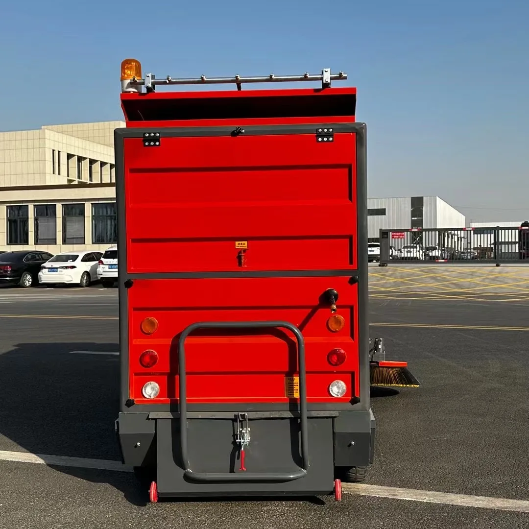 Truck 4 Wheel Street Cleaning Machine Closed Power  Sweeper Car with Water Spraying  Function