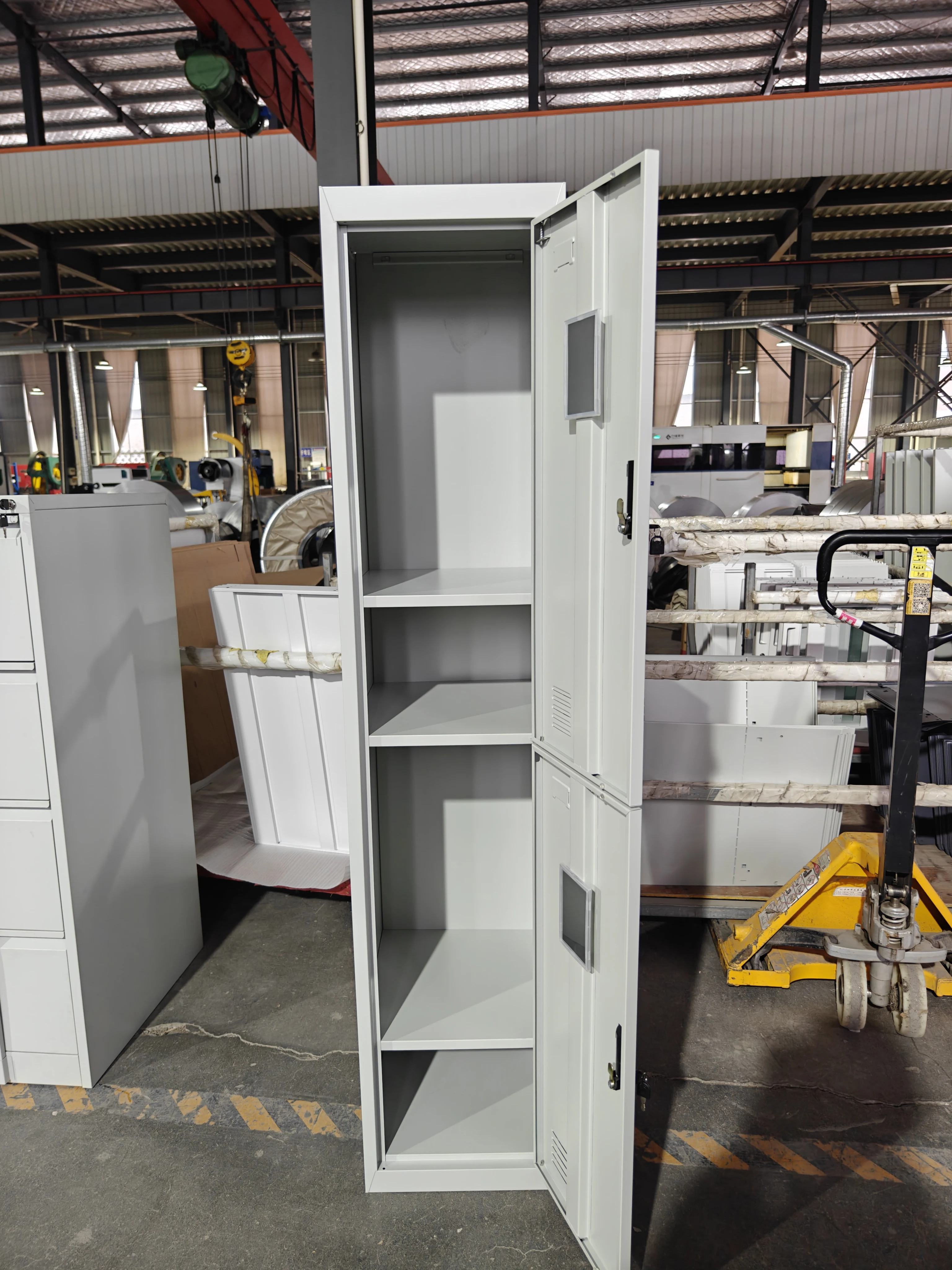 Hot Sale Single two-door Metal Cabinet Storage Locker 2 Tier Staff Locker Gym Steel Locker