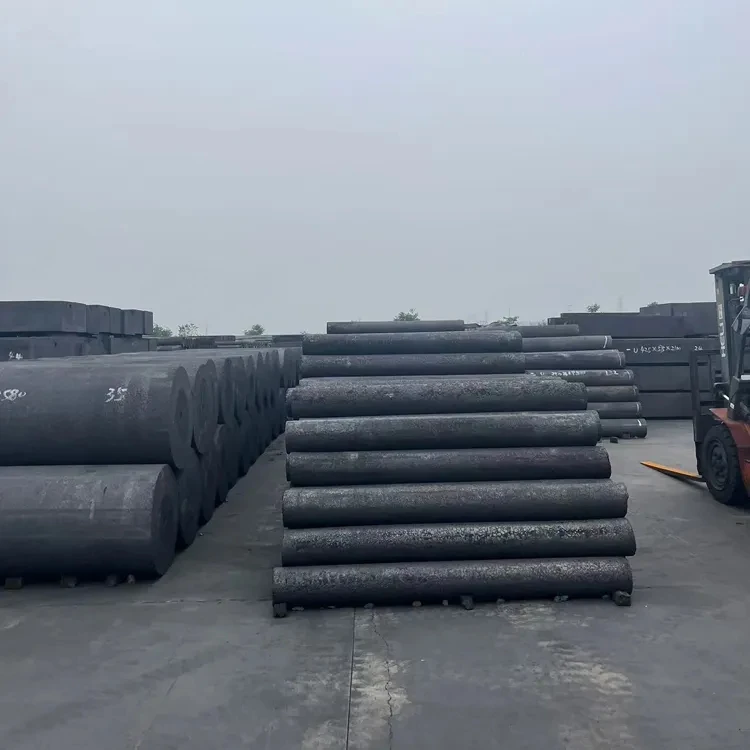 High Power Grade 200mm 250mm 300mm Graphite Electrodes/Hot Sale Factory Price for Steel Foundry Graphite Electrode Carbon RP UHP