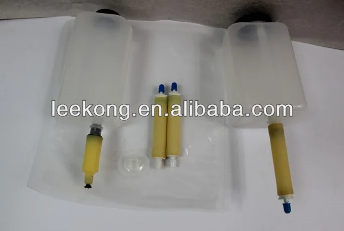 Water Tube Plastic Bottle Liquid Type Soap Dispenser Available Capacity Natural Silicone 1000ml Eco-friendly PE Cartons Square