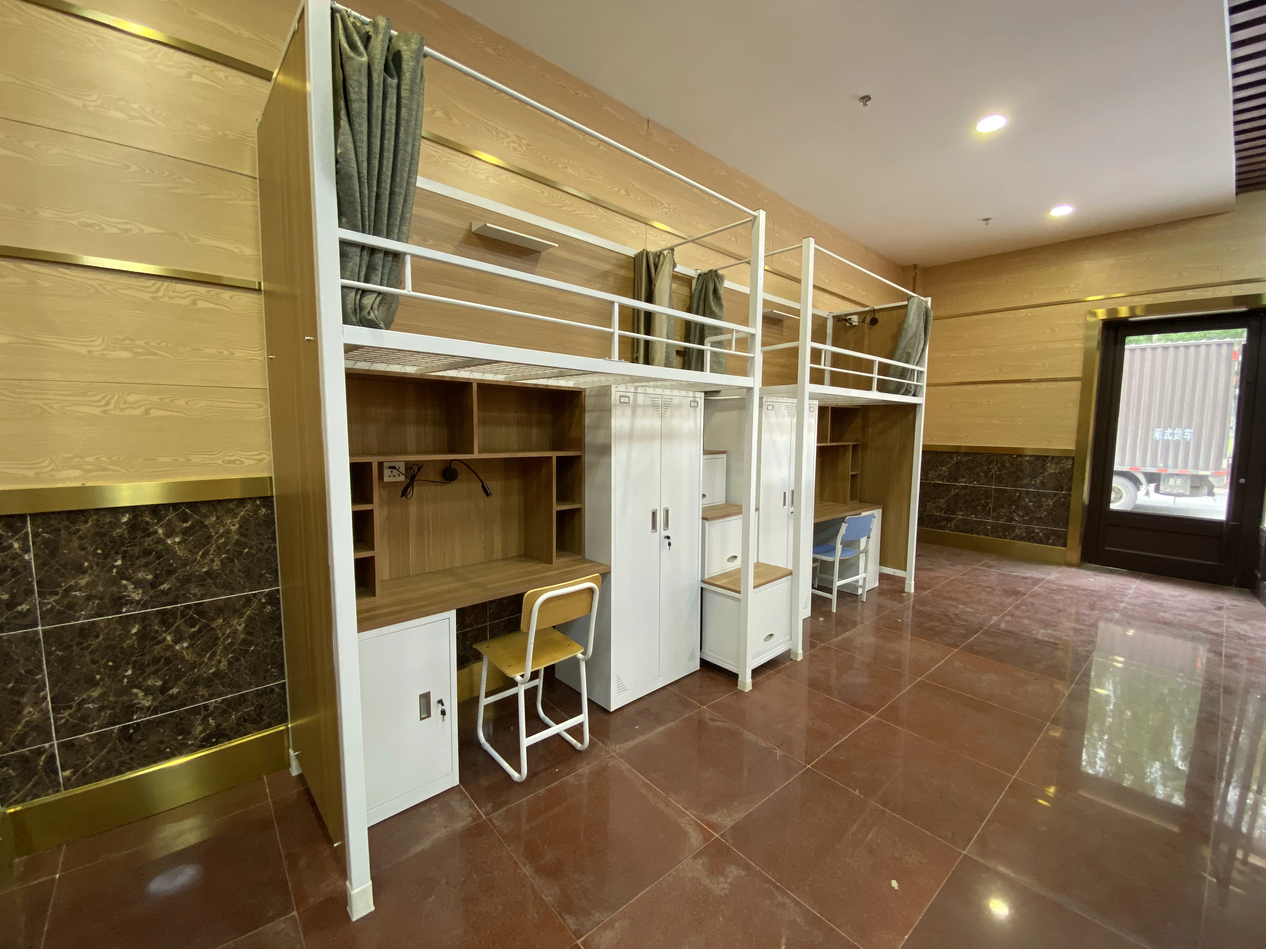 Modern design hotel and youth hostel dormitory loft bunk bed bedroom furniture with table and cabinets for school