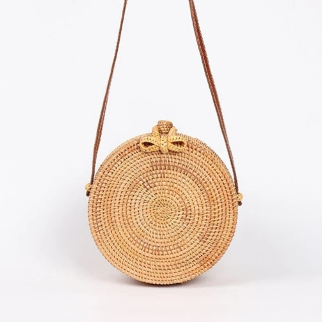Factory Price High Quality Handwoven Round Rattan Wicker Woven Bag  with Leather Strap Crossbody Women Bag made in Vietnam