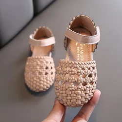 2022 Sandals Shoe Beach New Summer Girls Kids Wrap Heel Children Rubber Plastic Flat Feature