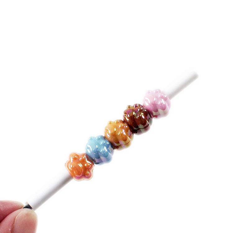 O&Q  New cartoon Kawaii pen with cat paw DIY skewer utiles escolares semi gel ink pen creative design for School stationery.