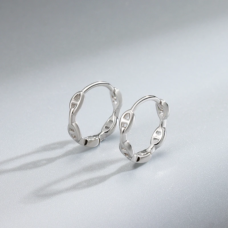 Wholesale New Fashion Cute Design Pig Nose Shape S925 Sterling Silver Geometric Small Huggie Earrings For Women