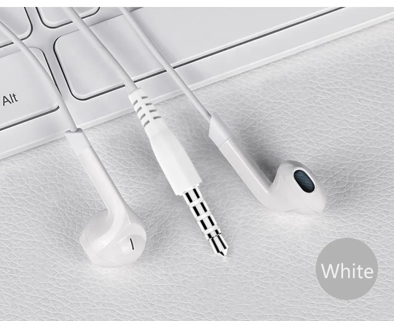 Hot Sale Half In-Ear Mp3 Earphone Headset Wired Headphone