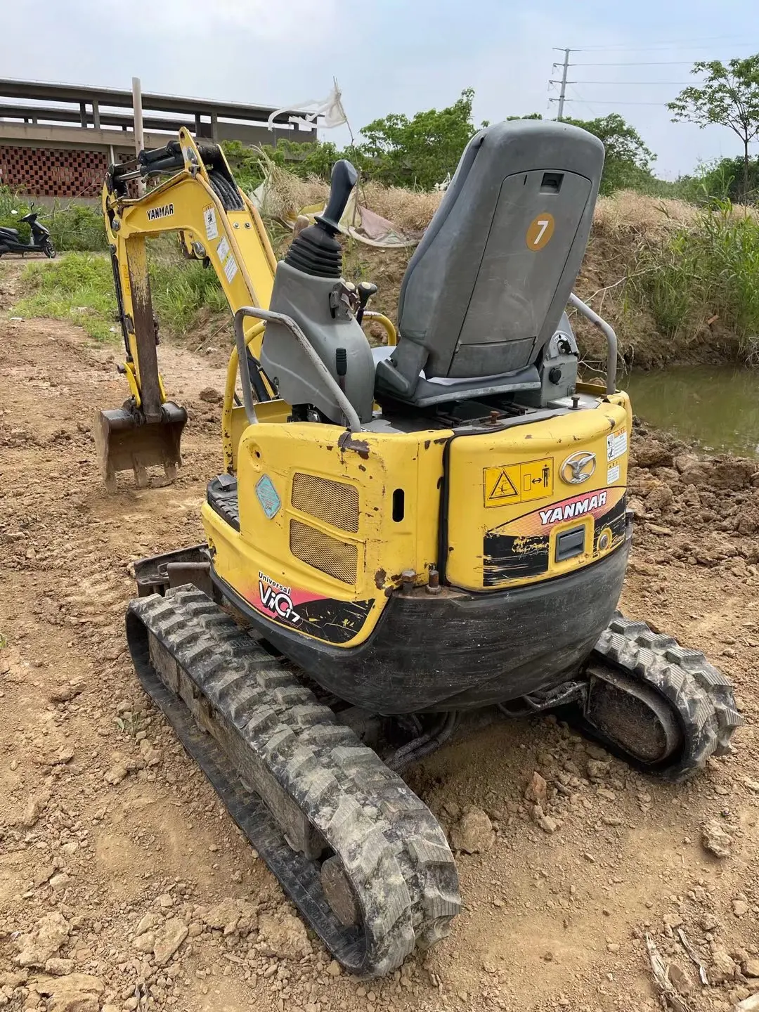 Used Excavators 1.5ton Mini Excavator Yanmar excavator for sale