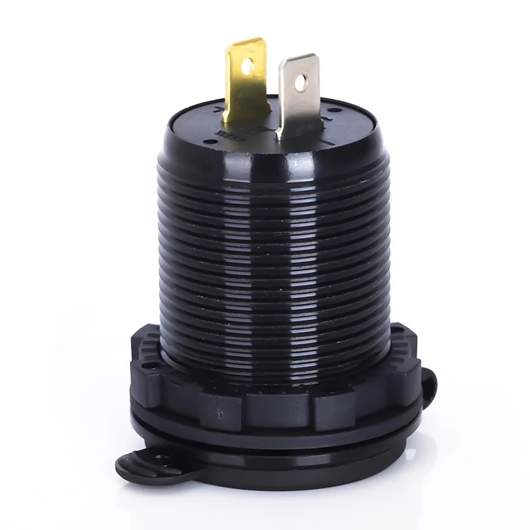 New Arrival Easy Installation High Current and Fast Charging 3 Port USB Charger with Waterproof Cover Universal for Vehicle