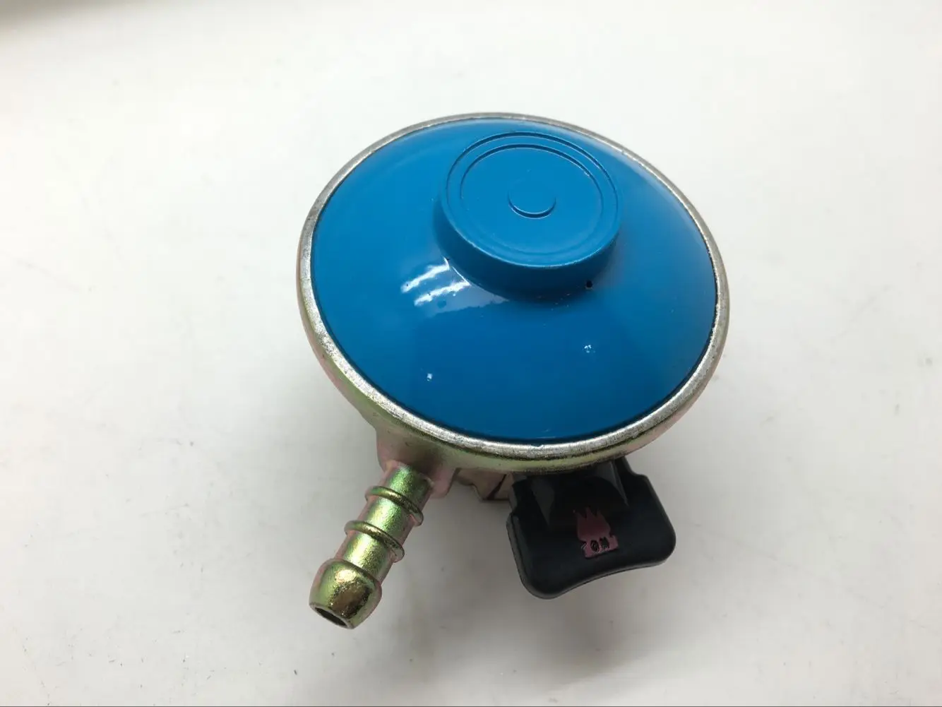 Aluminium LPG gas regulator with leak detector