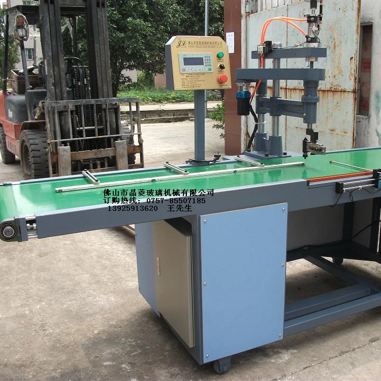Round glass cutting machine