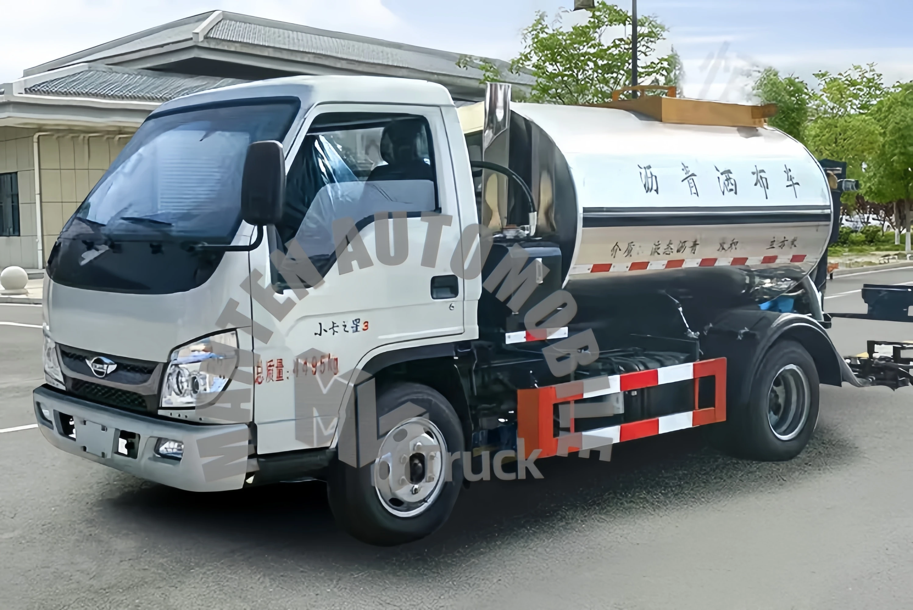 Foton дорожный распылитель 3CBM асфальтоэмульсионный битума распылительная машина