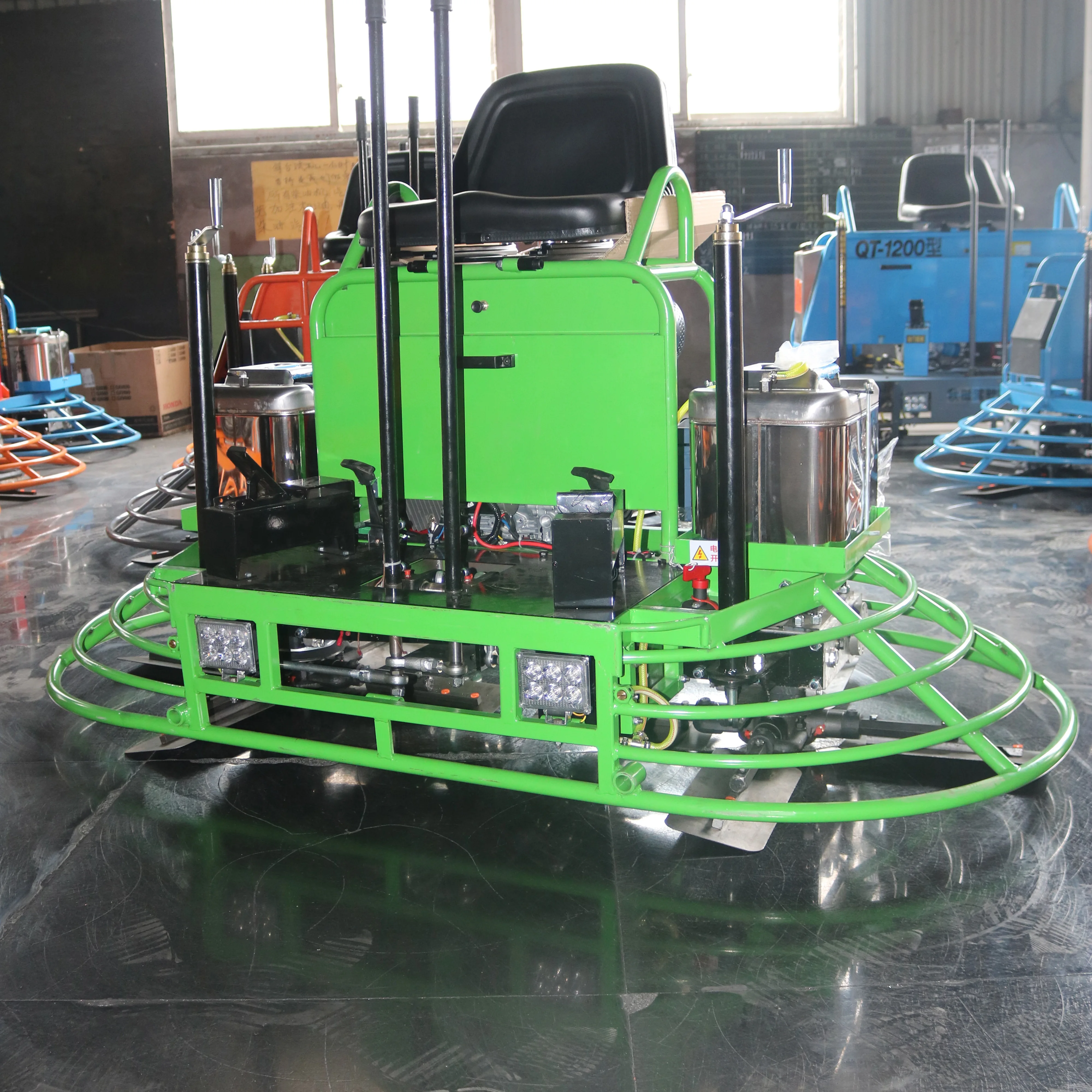 Коррозионно-стойкое покрытие для бензинового бетона