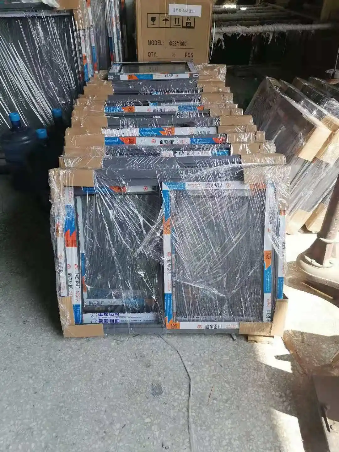 Cheap price Grey Color aluminum Sliding aluminium windows With single glass for villa