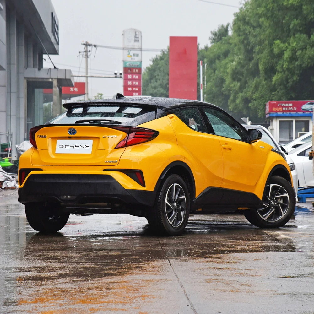 Новое поступление бензиновых автомобилей Новый внедорожник в Китае Toyota C H--R желтый 2-колесный новый бензиновый автомобиль