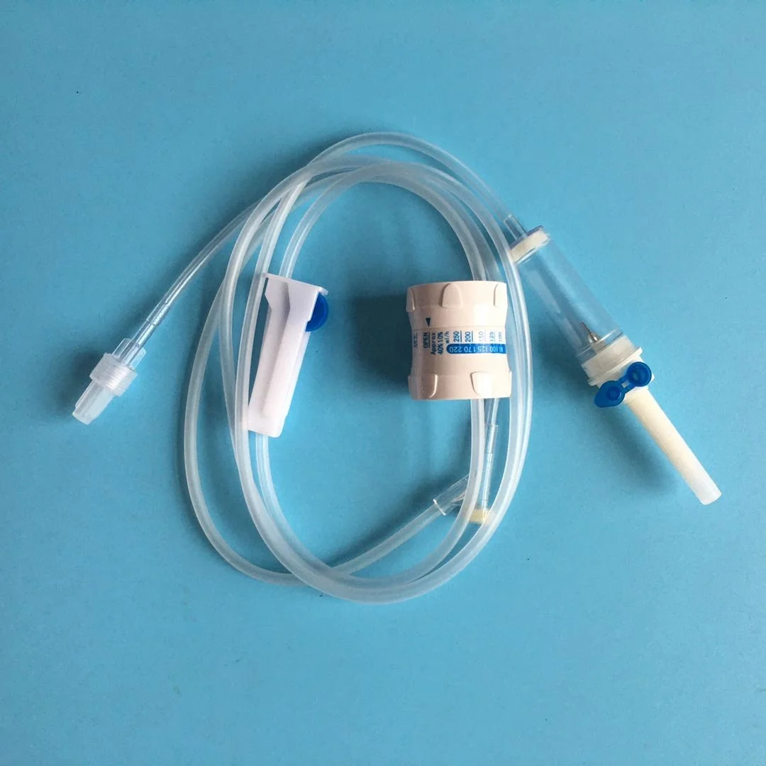 Одноразовый медицинский инфузионный набор от производителя с регулятором потока с иглой CE & ISO