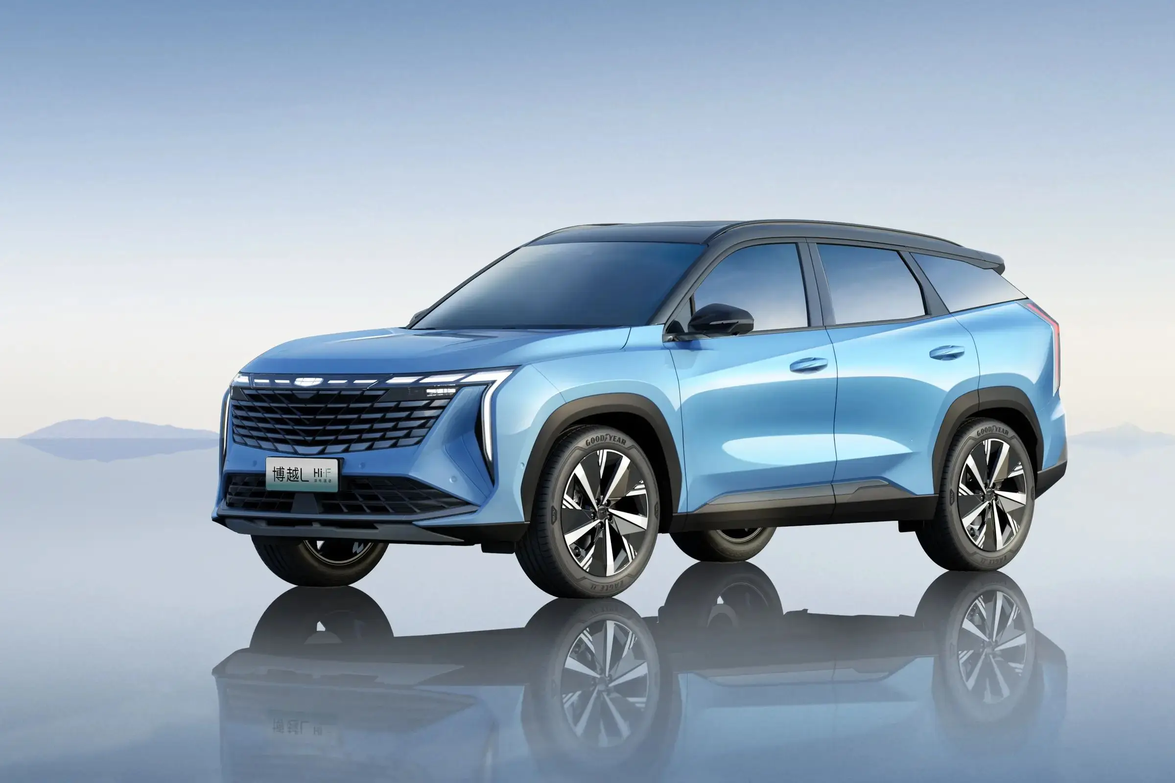 2024 New Model Geely Boyue L Chinese Petrol SUV Gasoline Pump Sedan Car for Adults with Left Steering