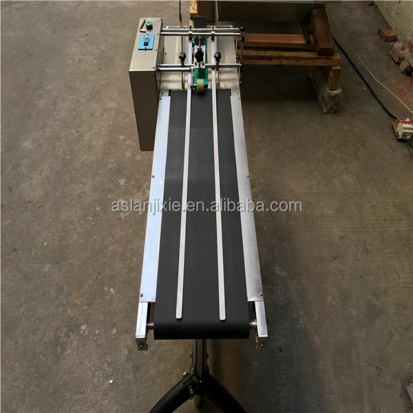 automatic Labels plastic bags paging machine/factory price Friction feeder page machine/counting conveyor paging machine