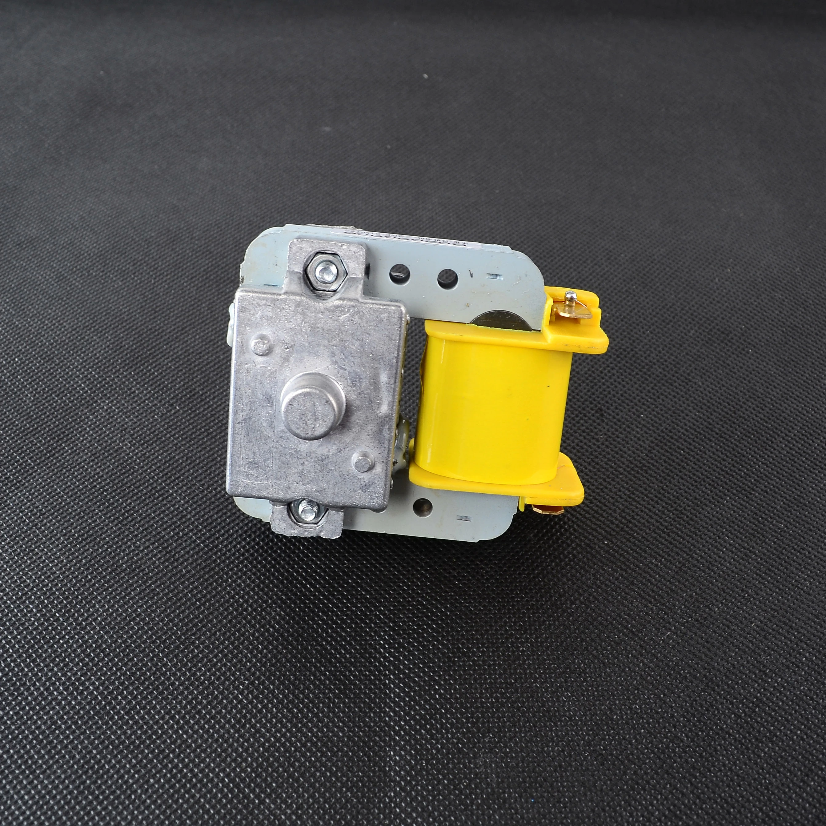 Sunchonglic universal  high quality 220v refrigerator motor  50/60 hz refrigerator fan motor  for refrigerator parts