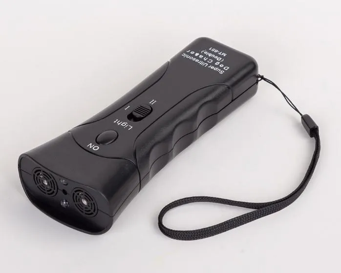 
Portable Ultrasonic Dog Chaser 9V Battery Ultrasonic Plus LED Dog Repeller To Get Away Dogs And Cats 