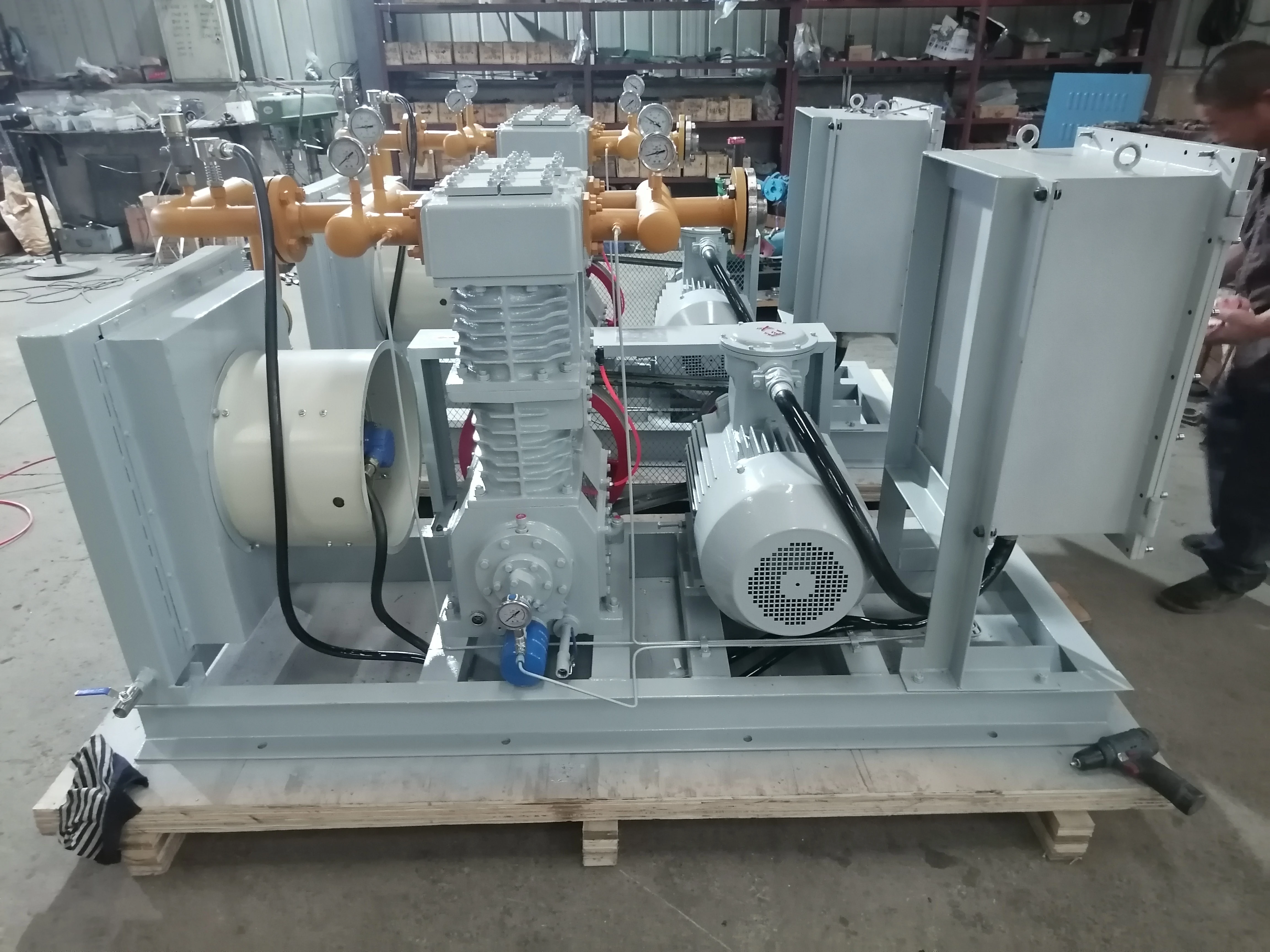 High Performance Reciprocating Oil-free Natural Gas CNG Piston Compressor For CNG Filling Station